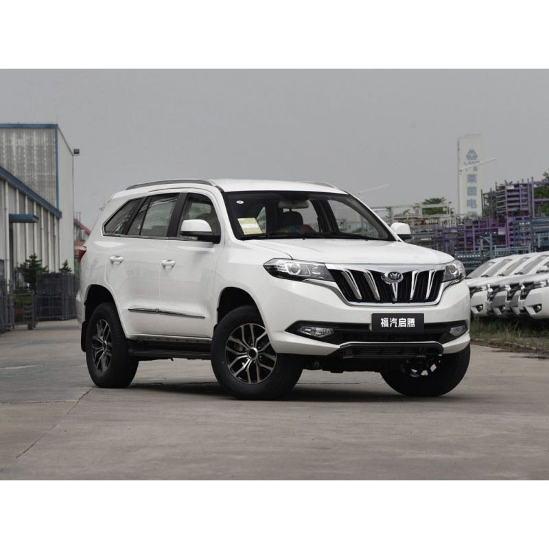 Keyton Gasoline 7 upuan SUV